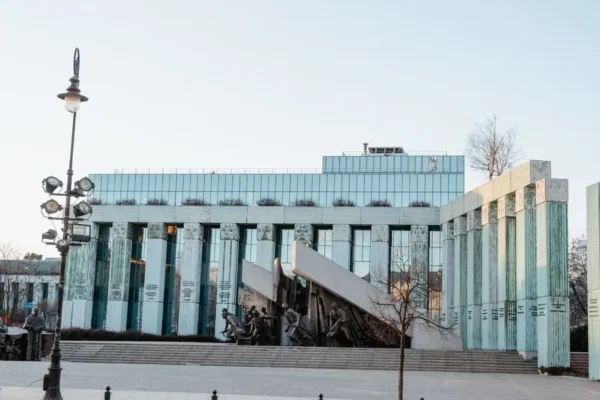 „Godzina W” w Suchej Beskidzkiej – hołd powstańcom warszawskim