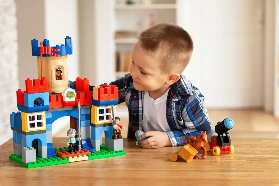 Wakacyjne spotkanie czytelnicze w Budzowie: LEGO, książki i kreatywna zabawa