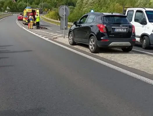 Potrącenie rowerzysty na DK28 w Tarnawie Dolnej
