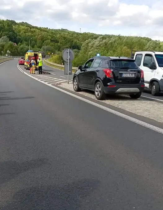Potrącenie rowerzysty na DK28 w Tarnawie Dolnej